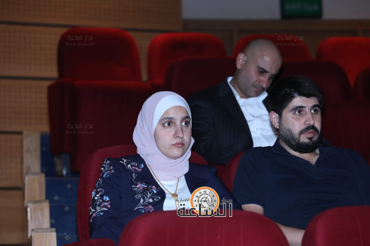 Madar Al-Saa Images 0.42580544566405965