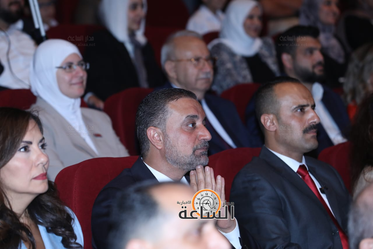 Madar Al-Saa Images 0.3204852067620163