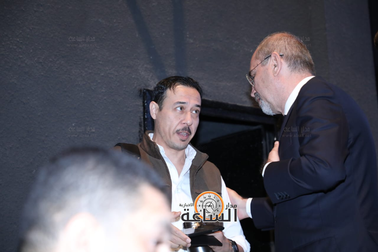 Madar Al-Saa Images 0.6033042250611189