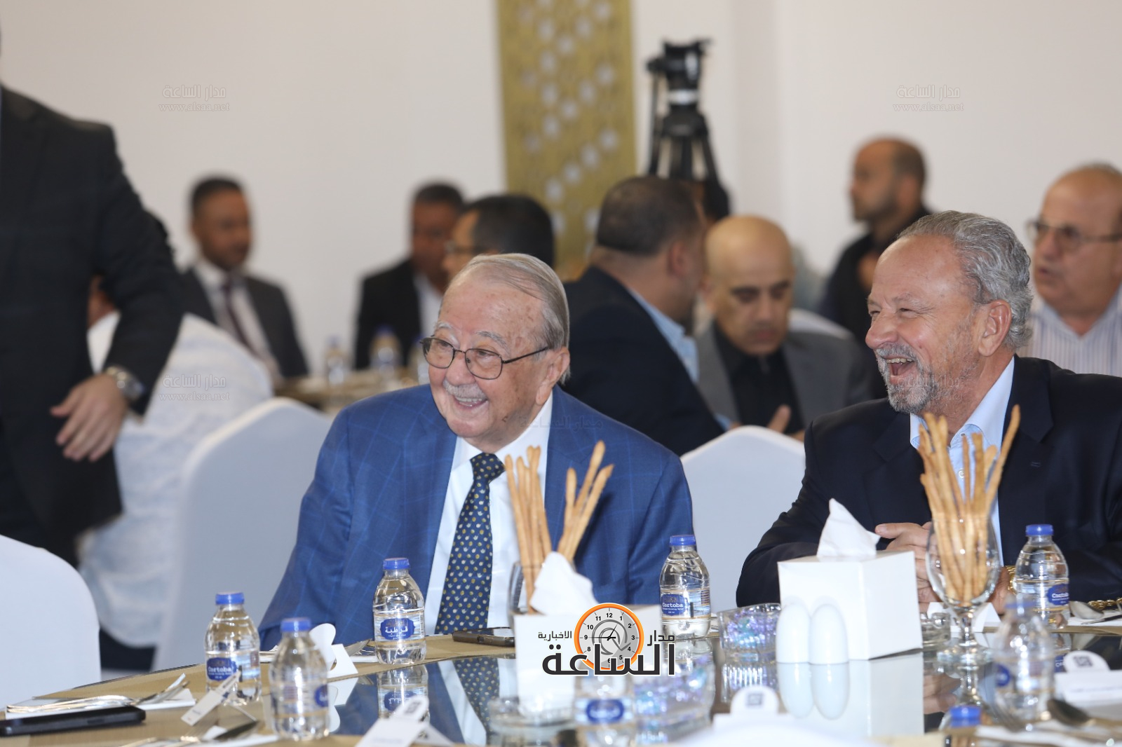 Madar Al-Saa Images 0.01648134630647413