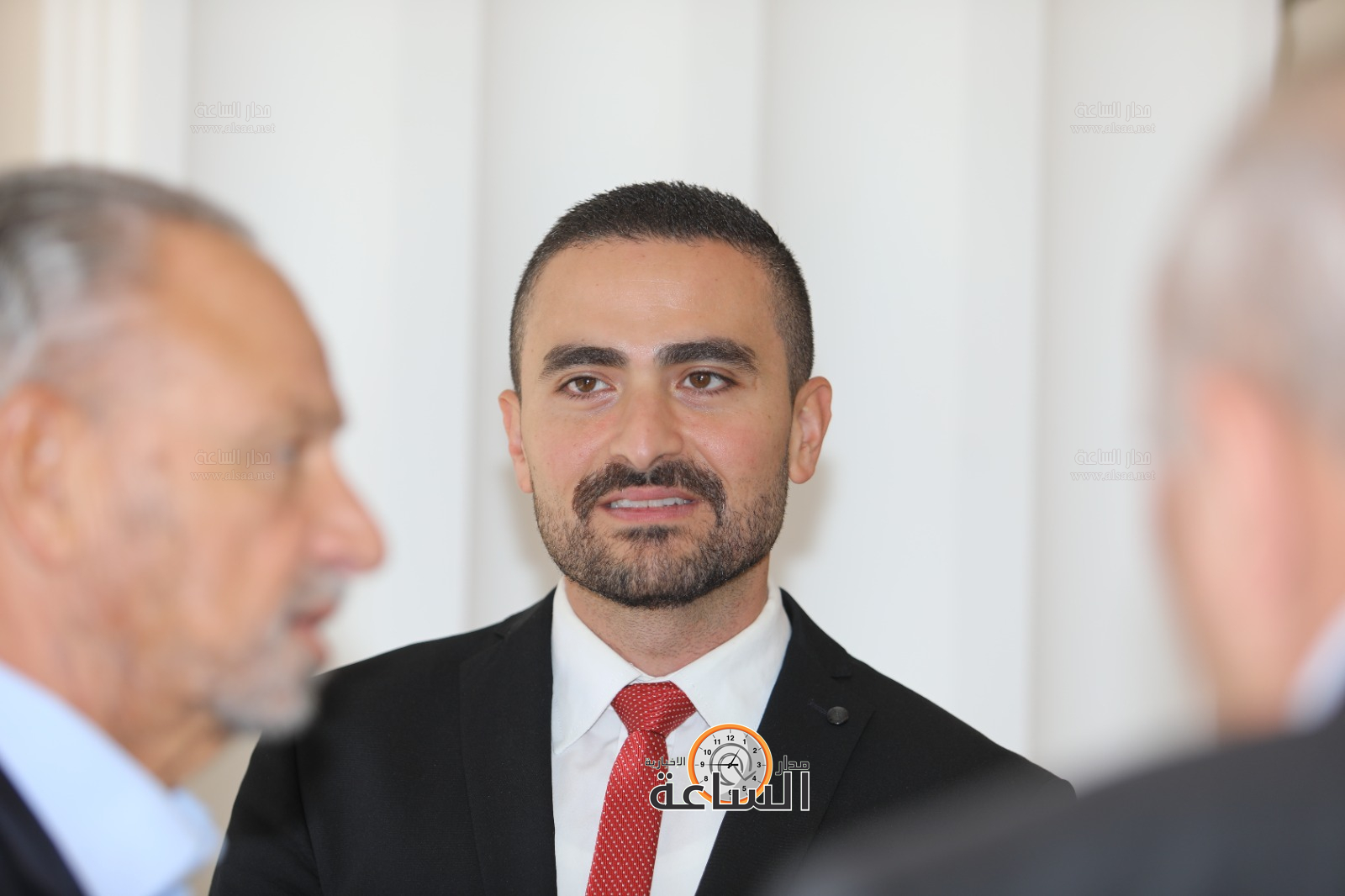 Madar Al-Saa Images 0.15268353288662917