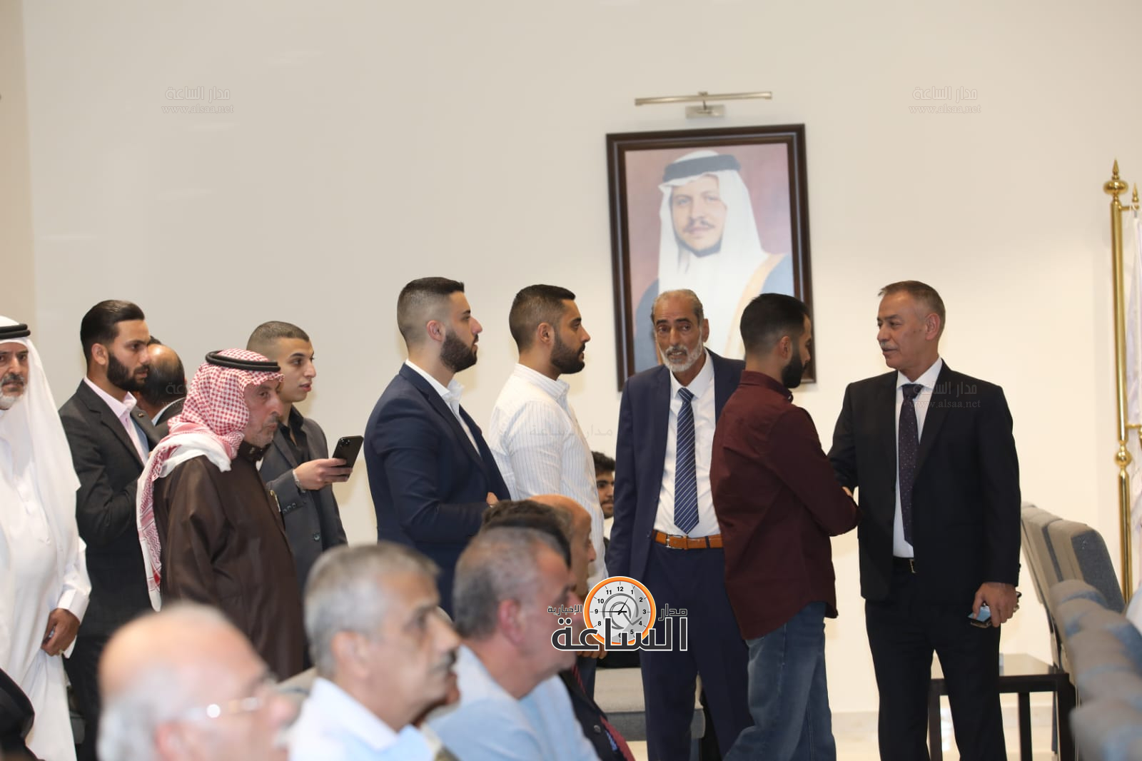 Madar Al-Saa Images 0.8198578073832379