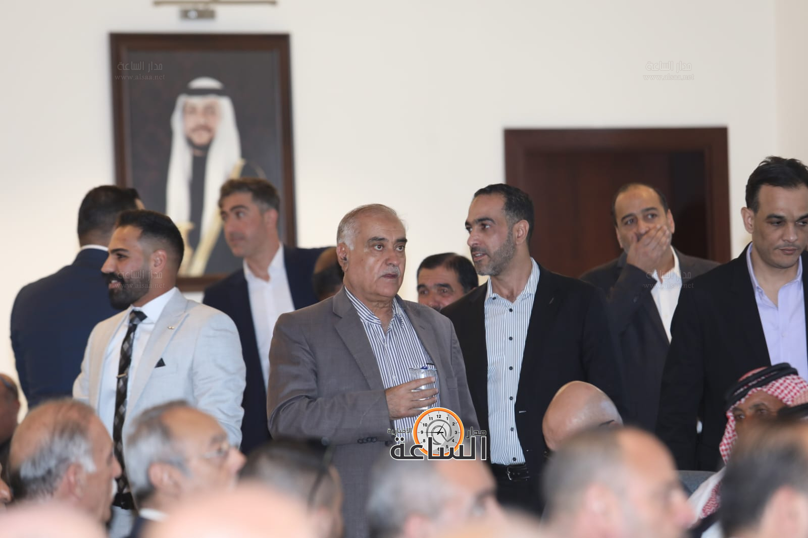 Madar Al-Saa Images 0.31349471398360107