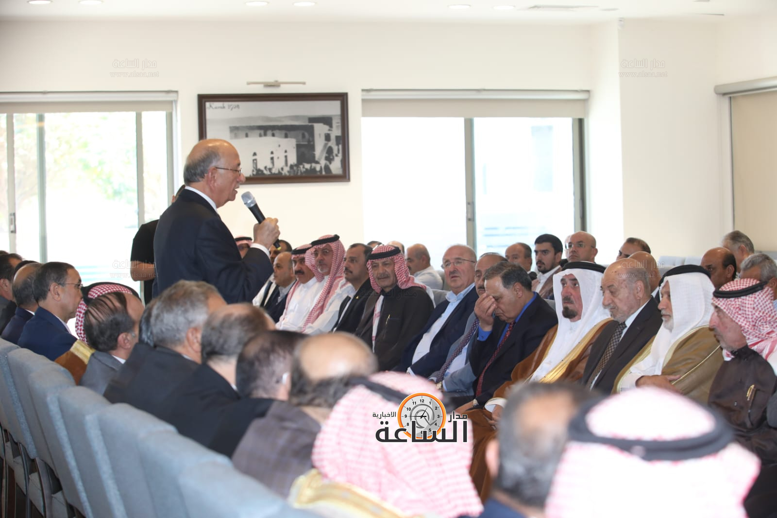 Madar Al-Saa Images 0.8982000331681315