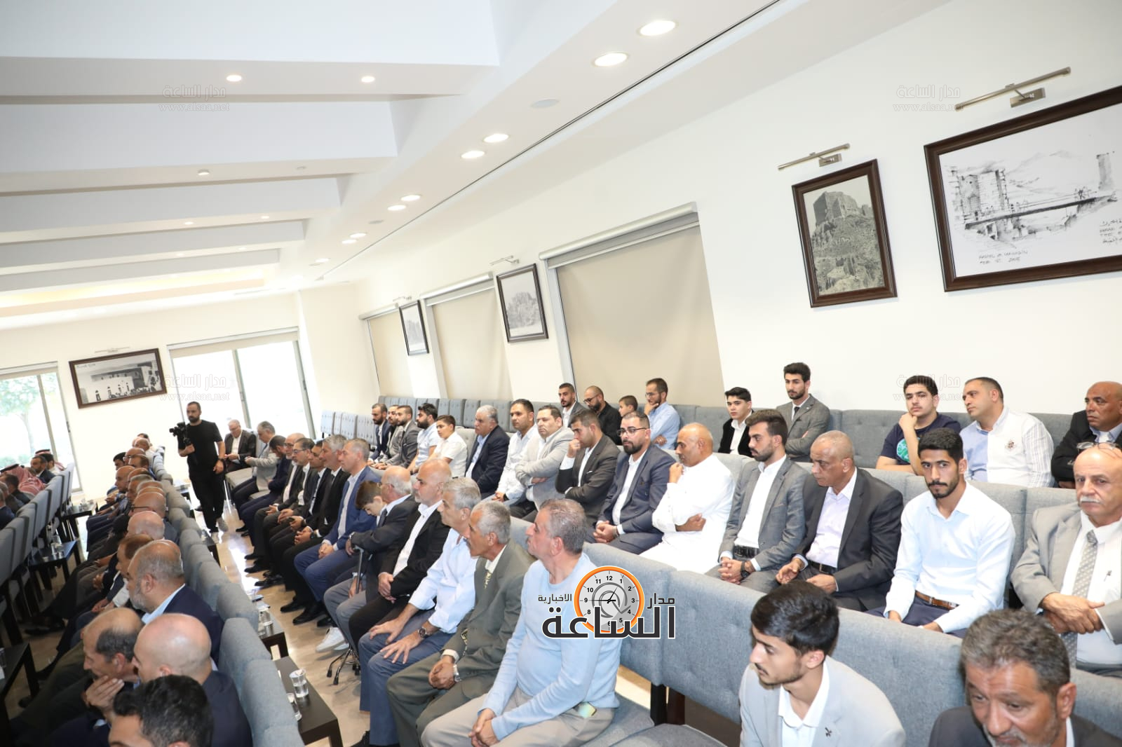 Madar Al-Saa Images 0.7911074089068959