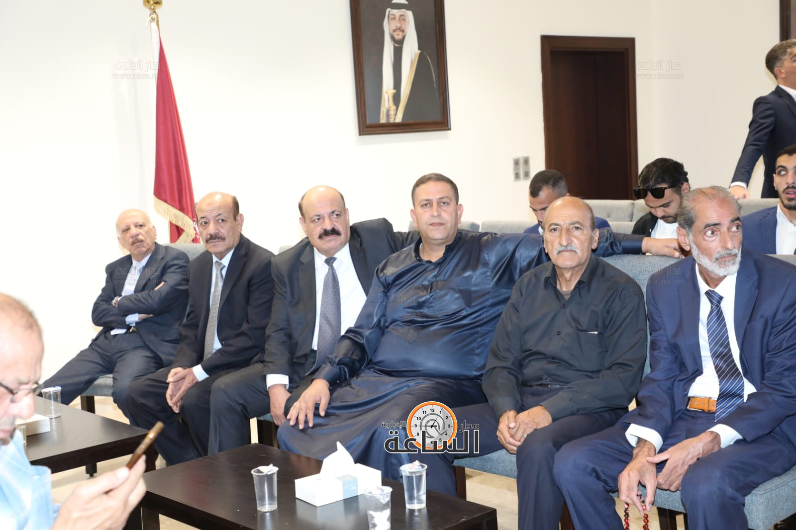 Madar Al-Saa Images 0.3321518408949018