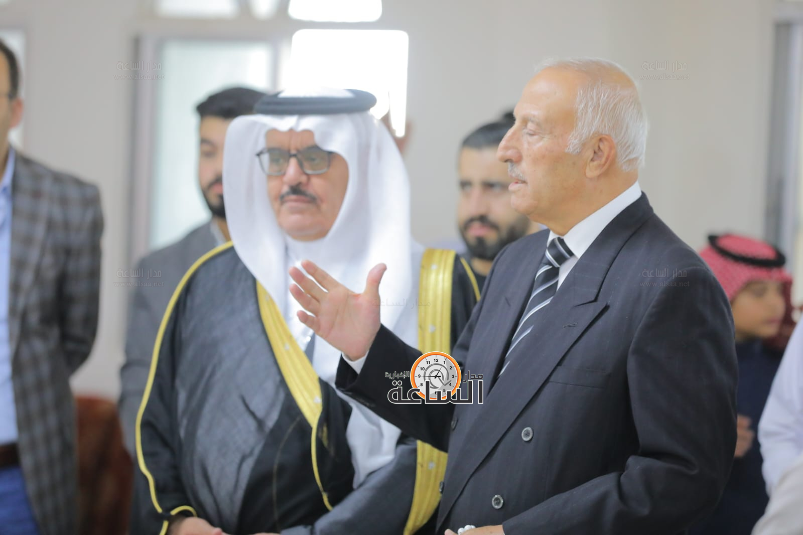 Madar Al-Saa Images 0.6239315919284234