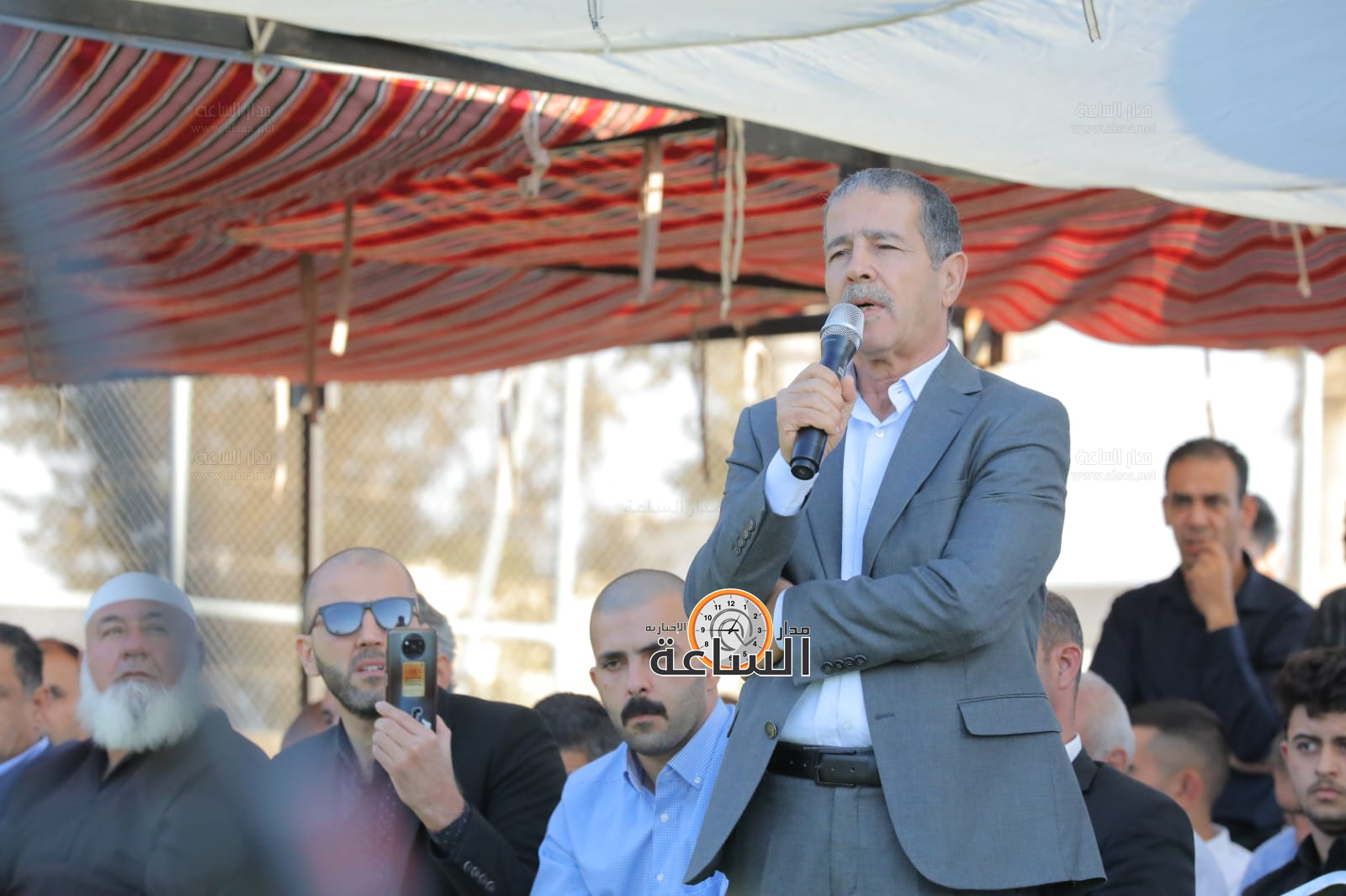 Madar Al-Saa Images 0.7156848483750238