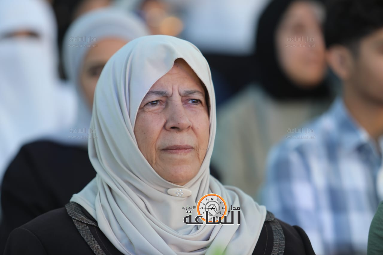 Madar Al-Saa Images 0.6259850425559417