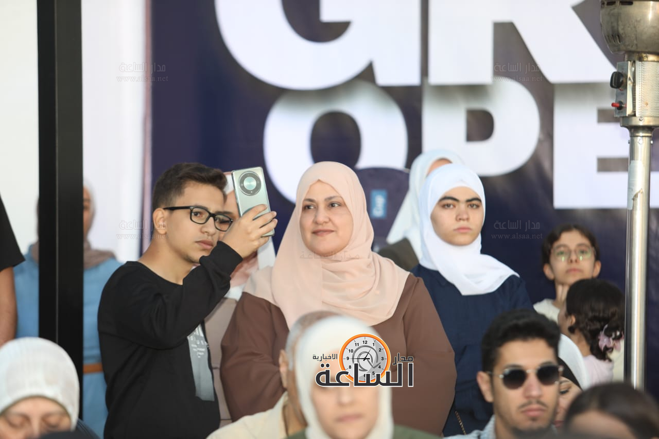 Madar Al-Saa Images 0.46553176650446915