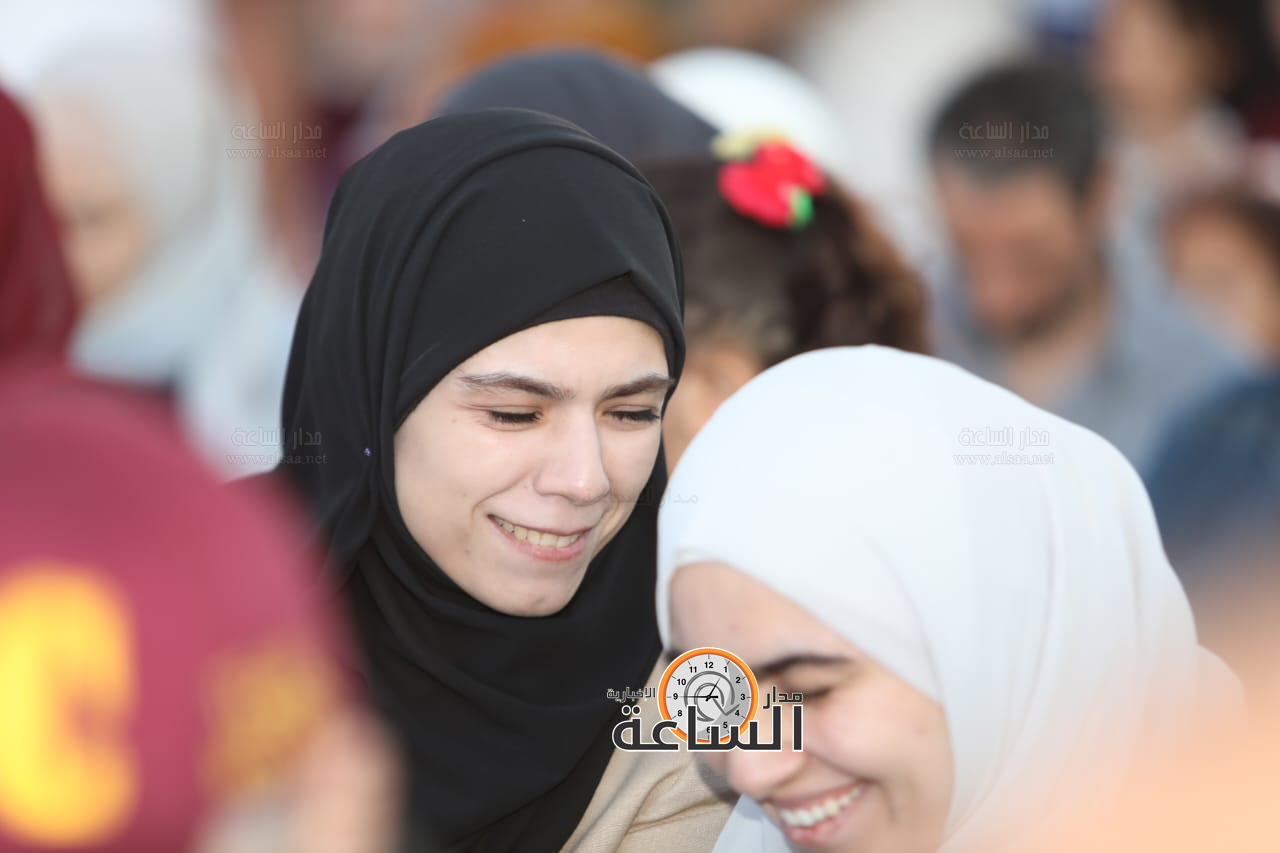 Madar Al-Saa Images 0.5746765813811965