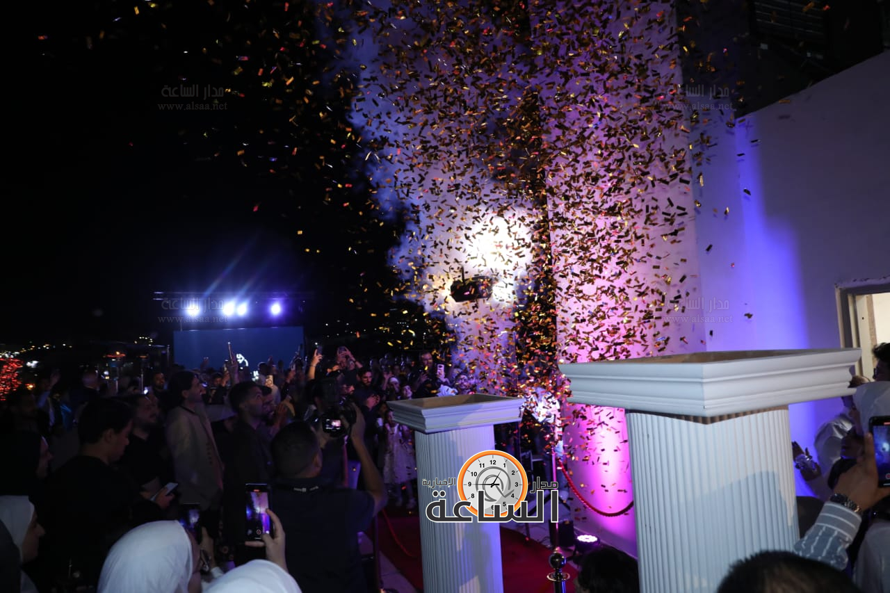 Madar Al-Saa Images 0.9371783715988928