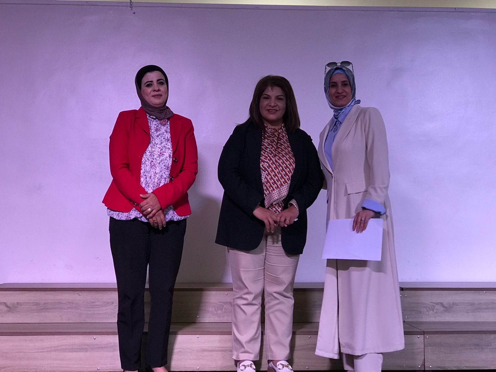 Madar Al-Saa Images 0.010663006517751095