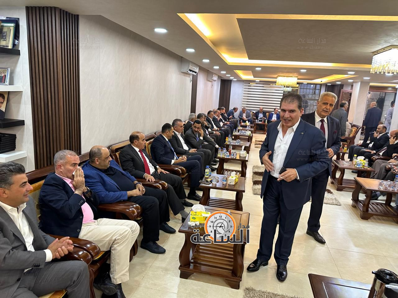 Madar Al-Saa Images 0.9480198324430695