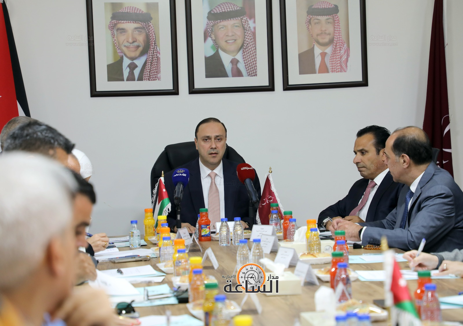 Madar Al-Saa Images 0.5834444280048188