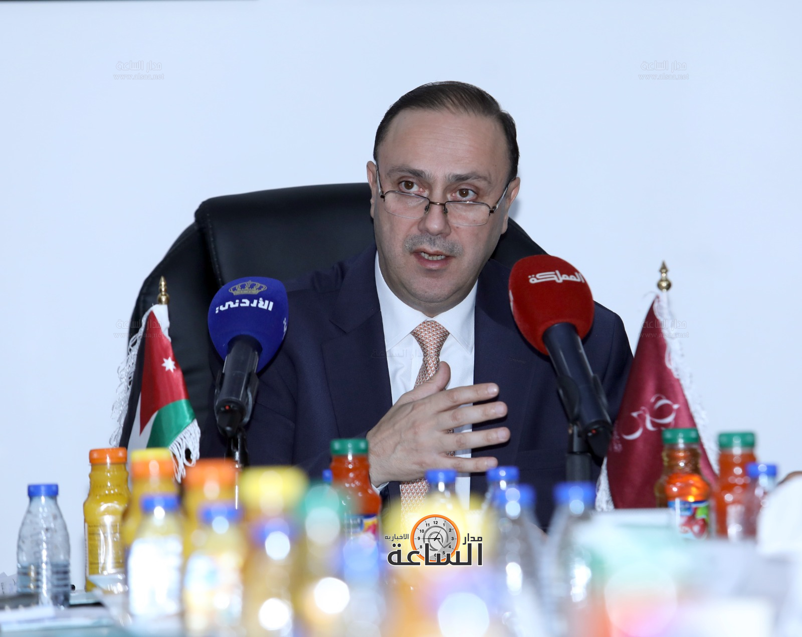 Madar Al-Saa Images 0.8632141405298566