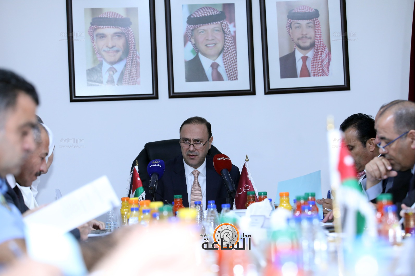 Madar Al-Saa Images 0.5858190810570112