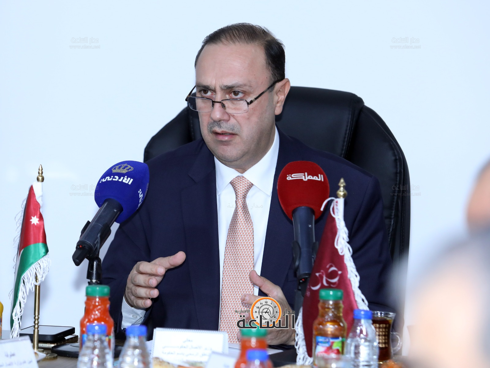 Madar Al-Saa Images 0.41789087160078964