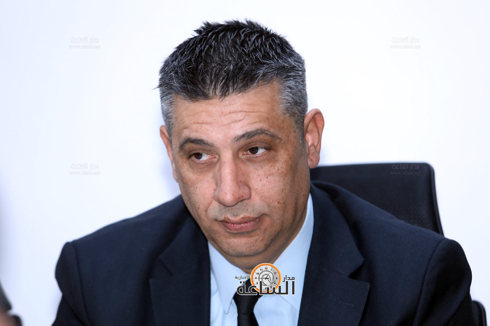 Madar Al-Saa Images 0.4213735311215234