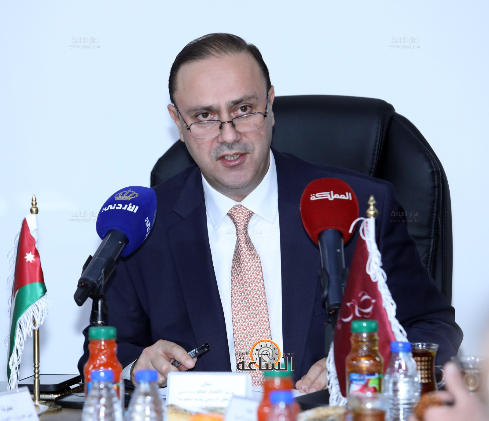 Madar Al-Saa Images 0.14776099514322305