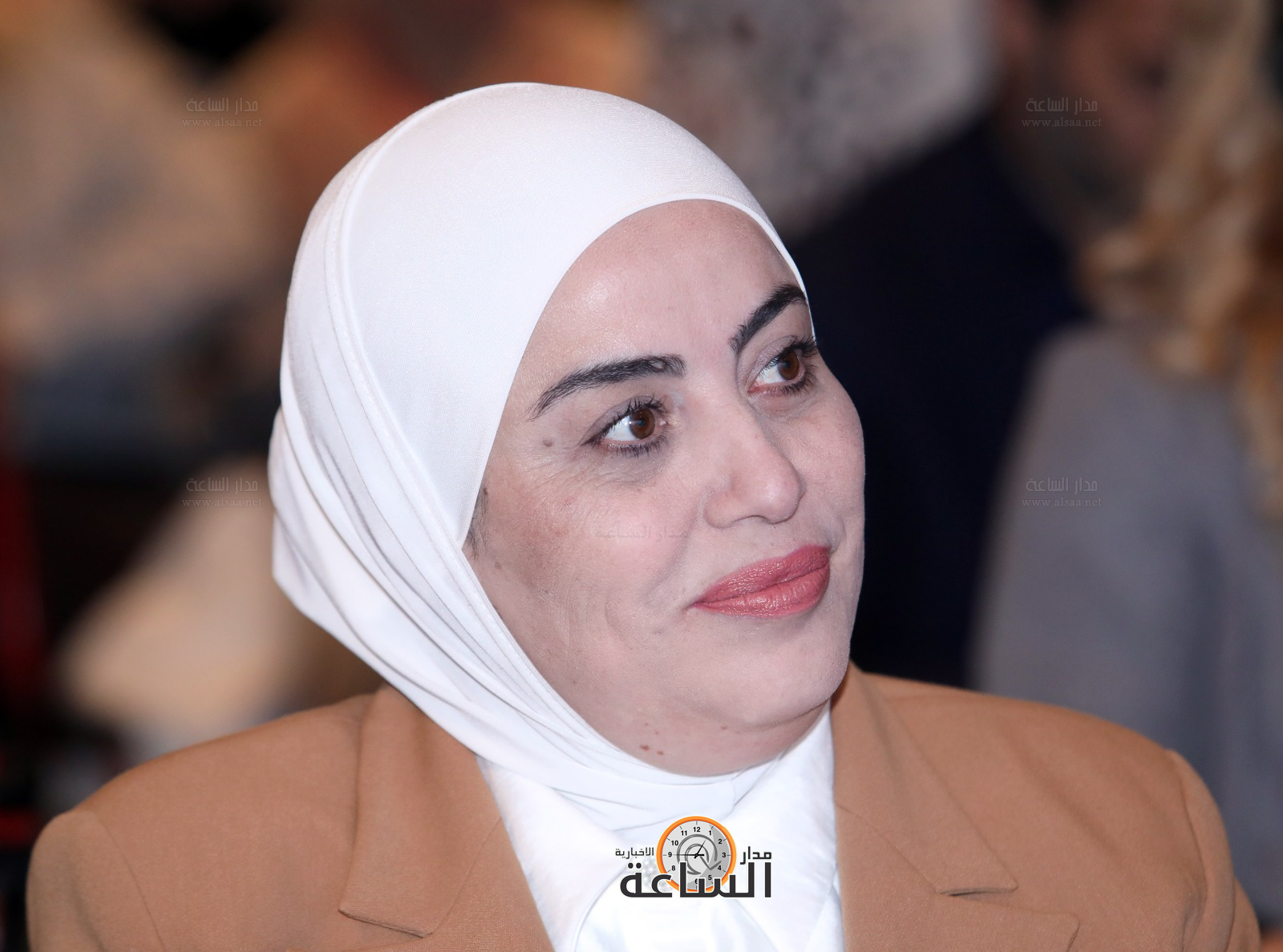 Madar Al-Saa Images 0.24142298720398725