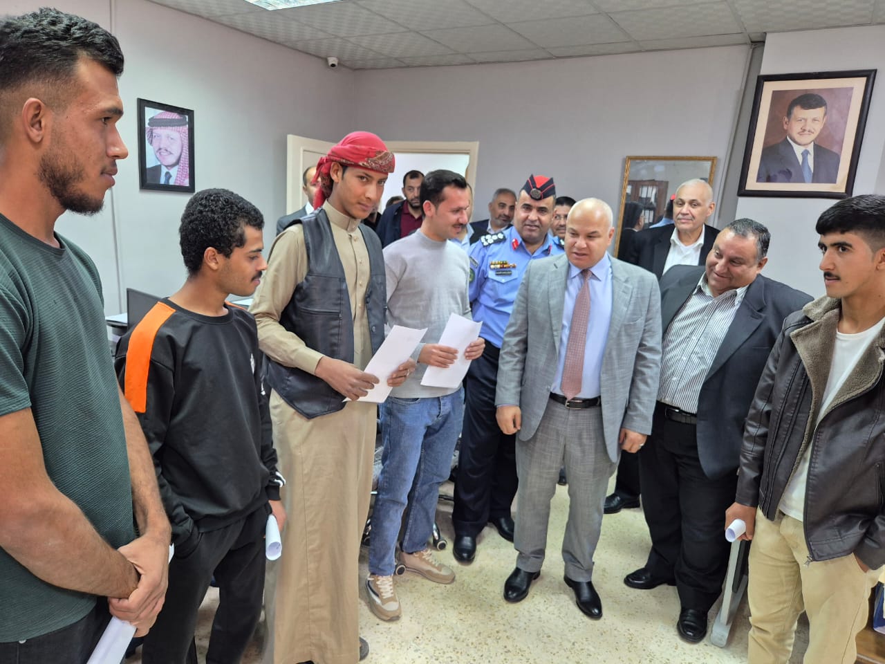 Madar Al-Saa Images 0.38314848399223855