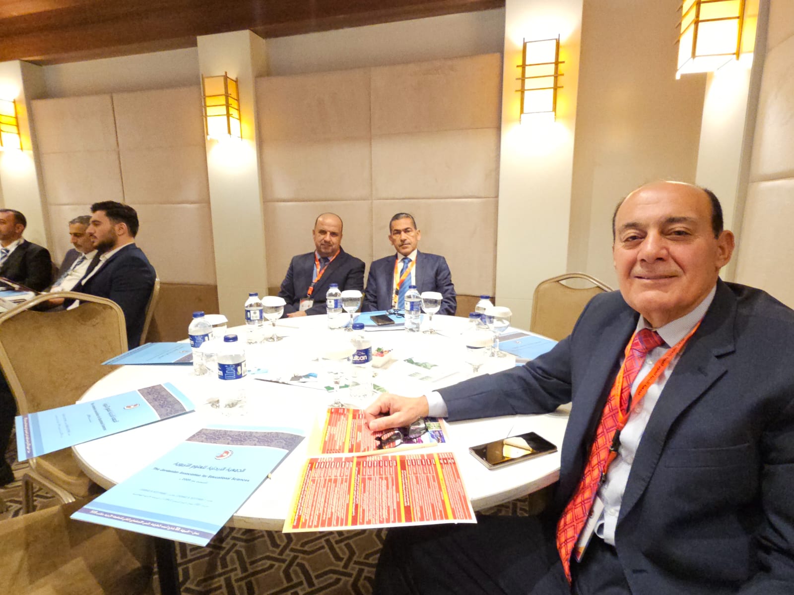 Madar Al-Saa Images 0.4188590524813547