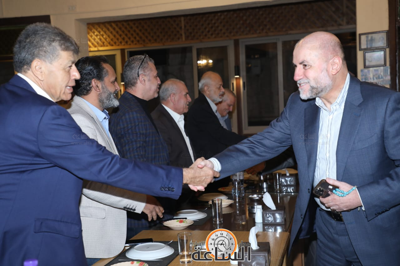 Madar Al-Saa Images 0.2418954456299407