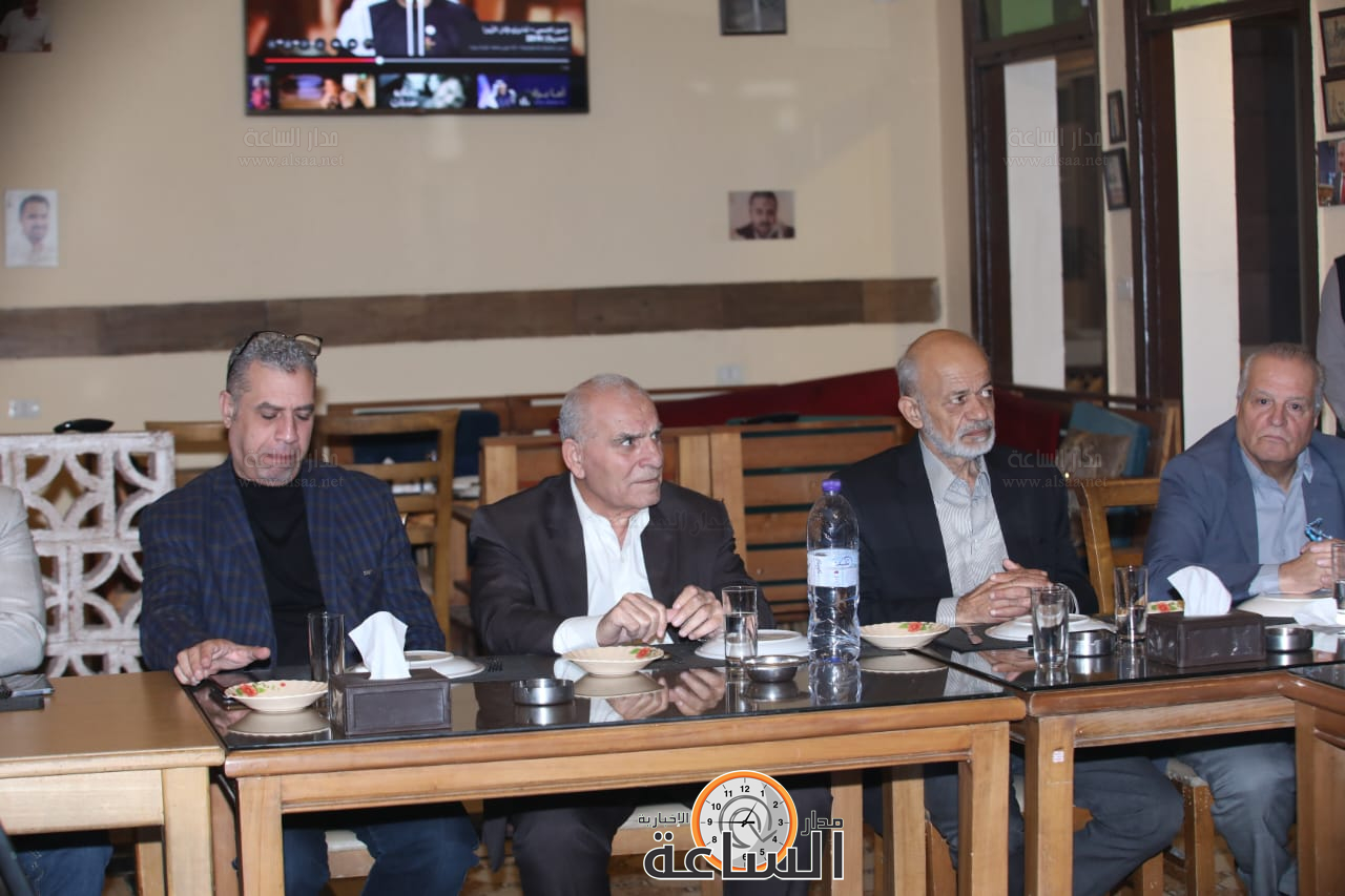 Madar Al-Saa Images 0.448824372030145