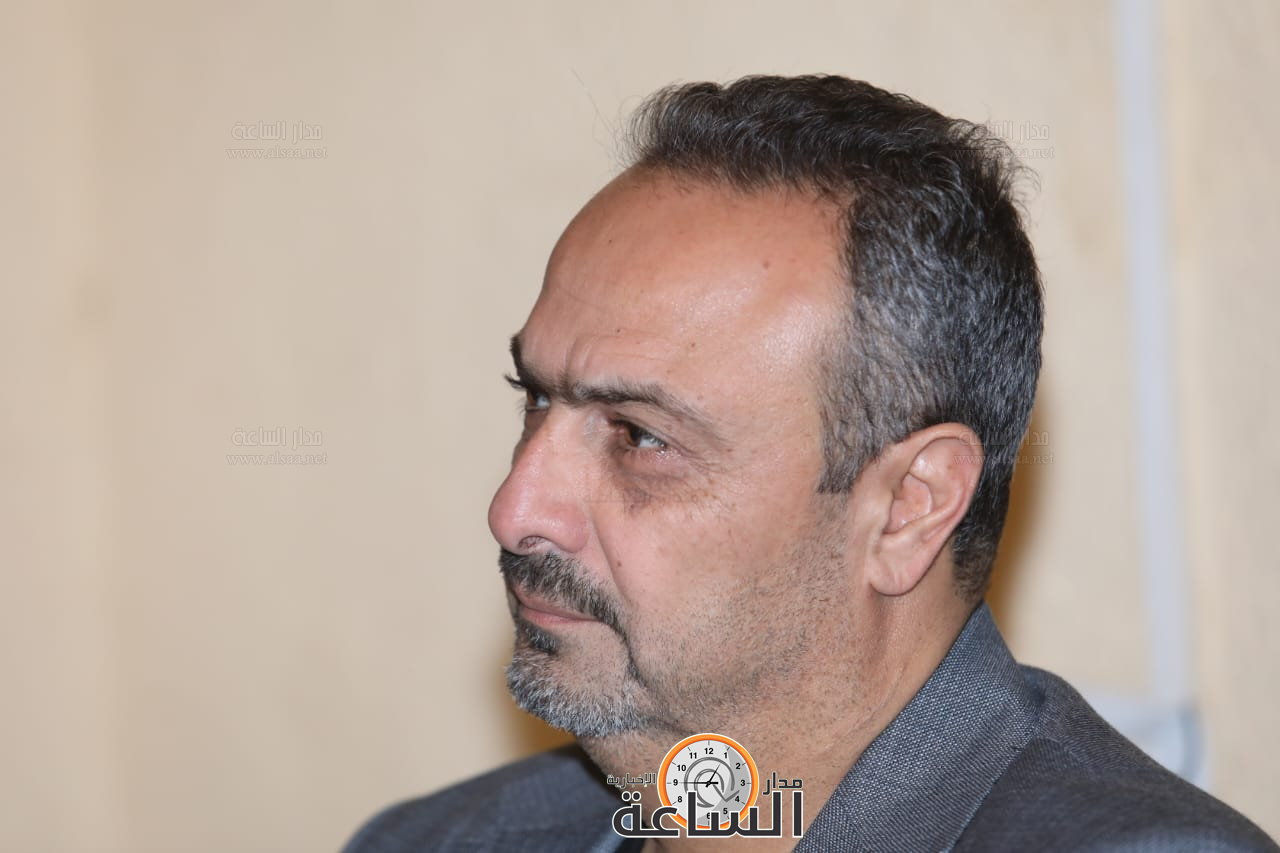 Madar Al-Saa Images 0.22270641517163892