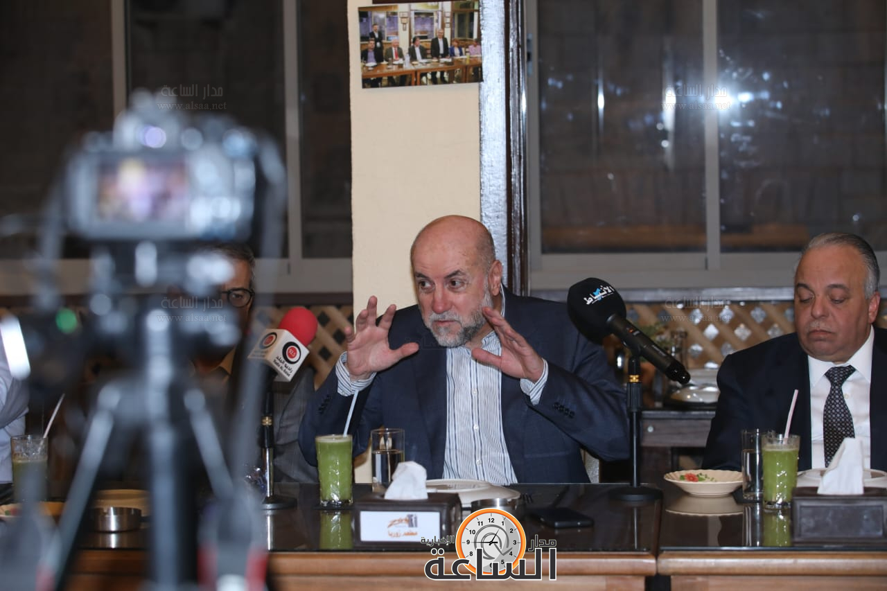 Madar Al-Saa Images 0.4623307543090158