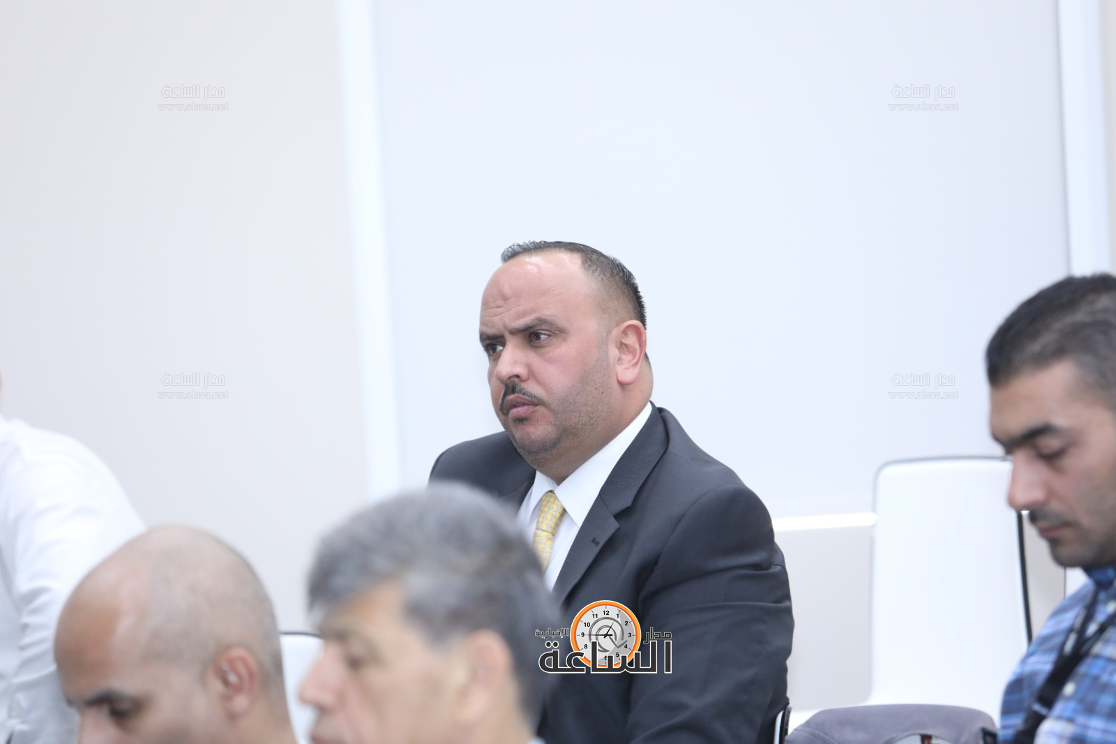 Madar Al-Saa Images 0.5667892342118899