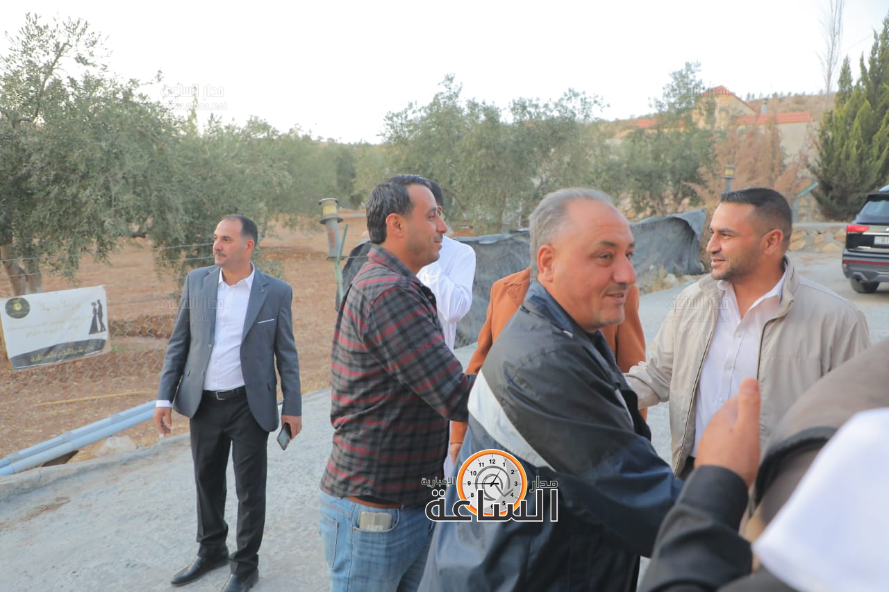 Madar Al-Saa Images 0.012097817655936316