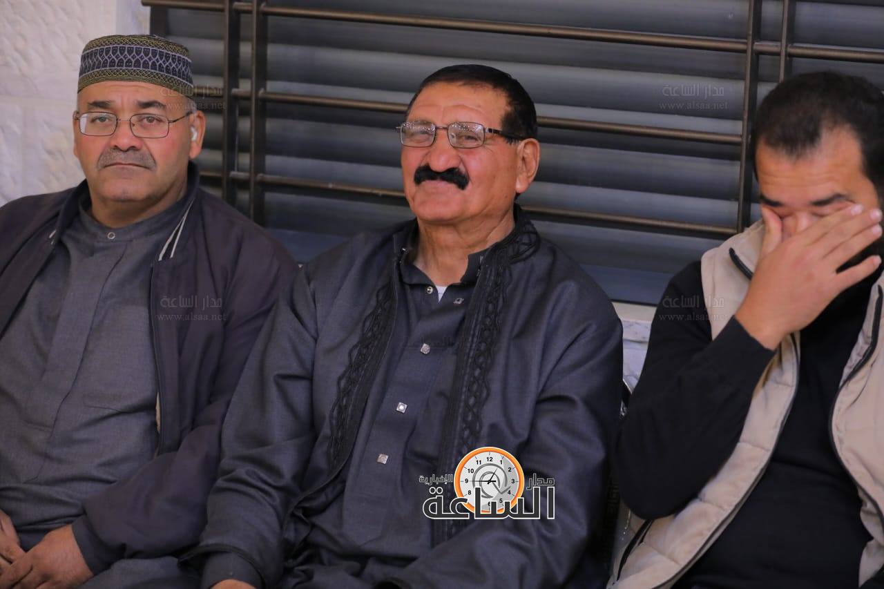 Madar Al-Saa Images 0.6710890518481849