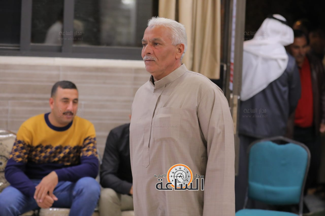 Madar Al-Saa Images 0.3419422870484099