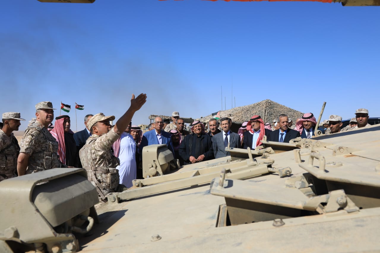 Madar Al-Saa Images 0.33383842480461046