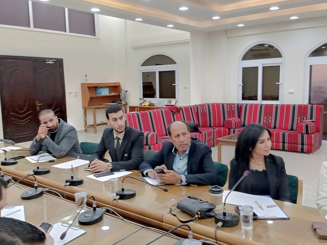 Madar Al-Saa Images 0.54006212524687