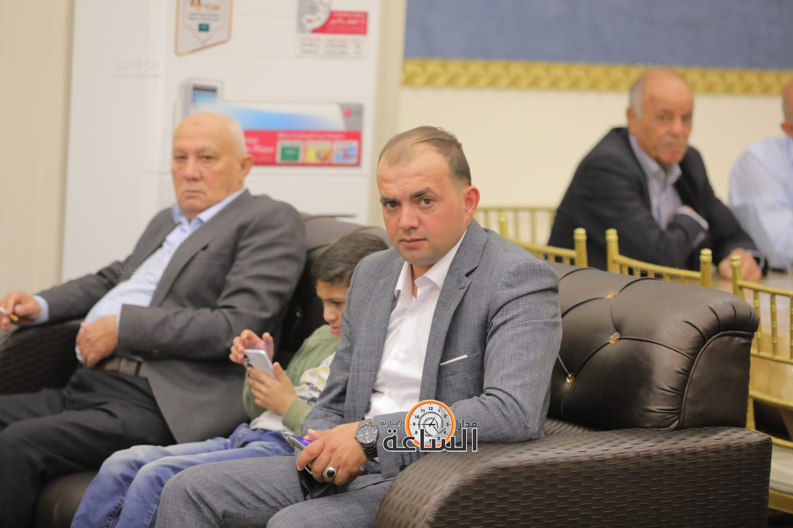 Madar Al-Saa Images 0.3822678375833264