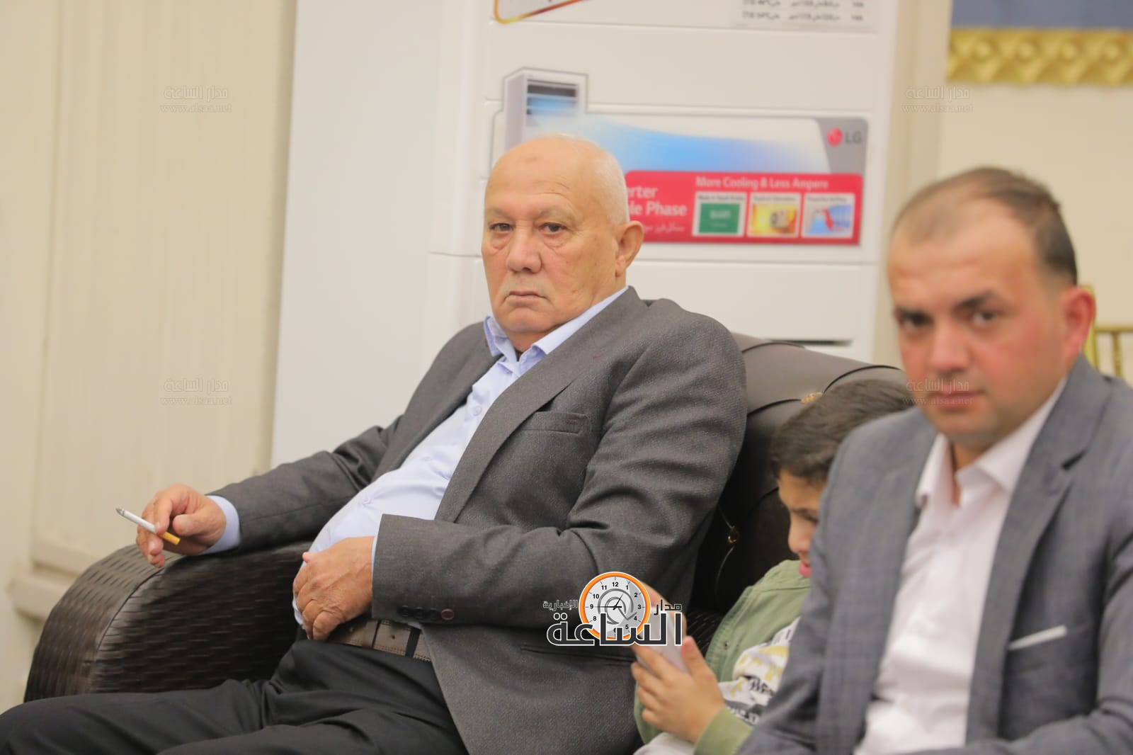 Madar Al-Saa Images 0.7734478362601047