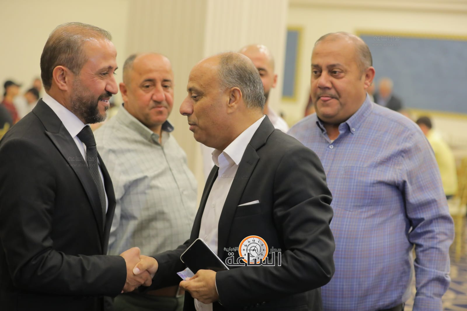 Madar Al-Saa Images 0.3950615339055208