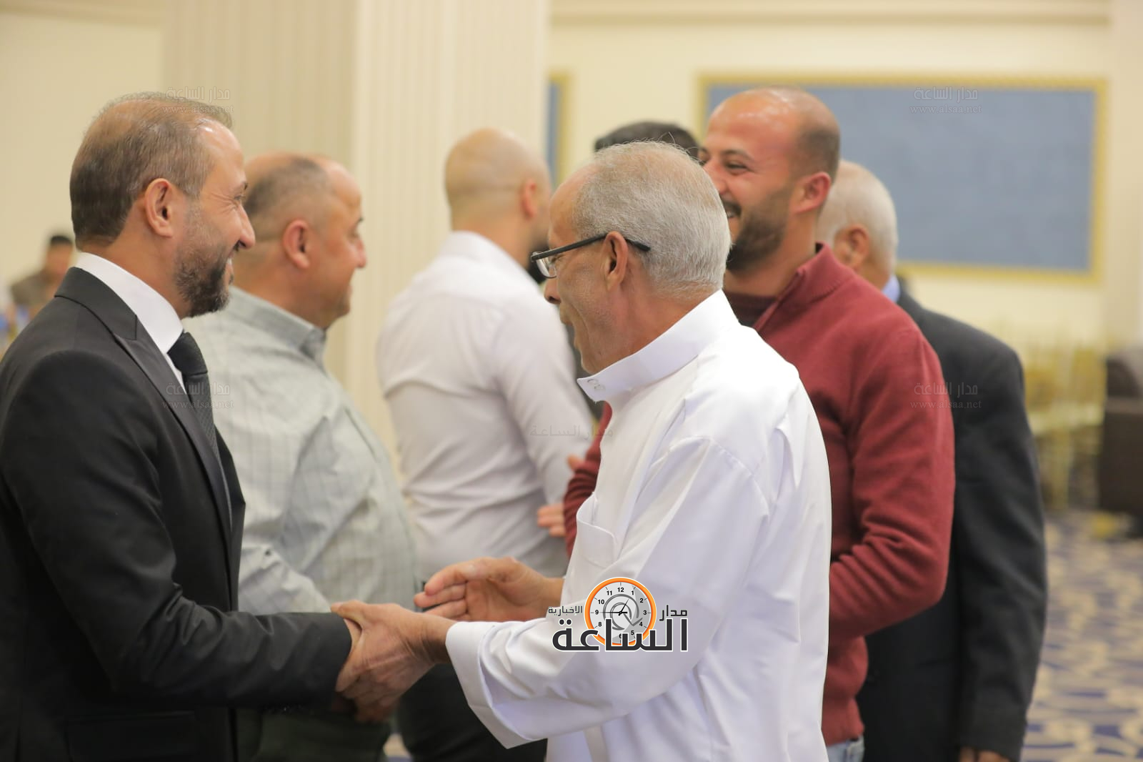 Madar Al-Saa Images 0.2870130095341292