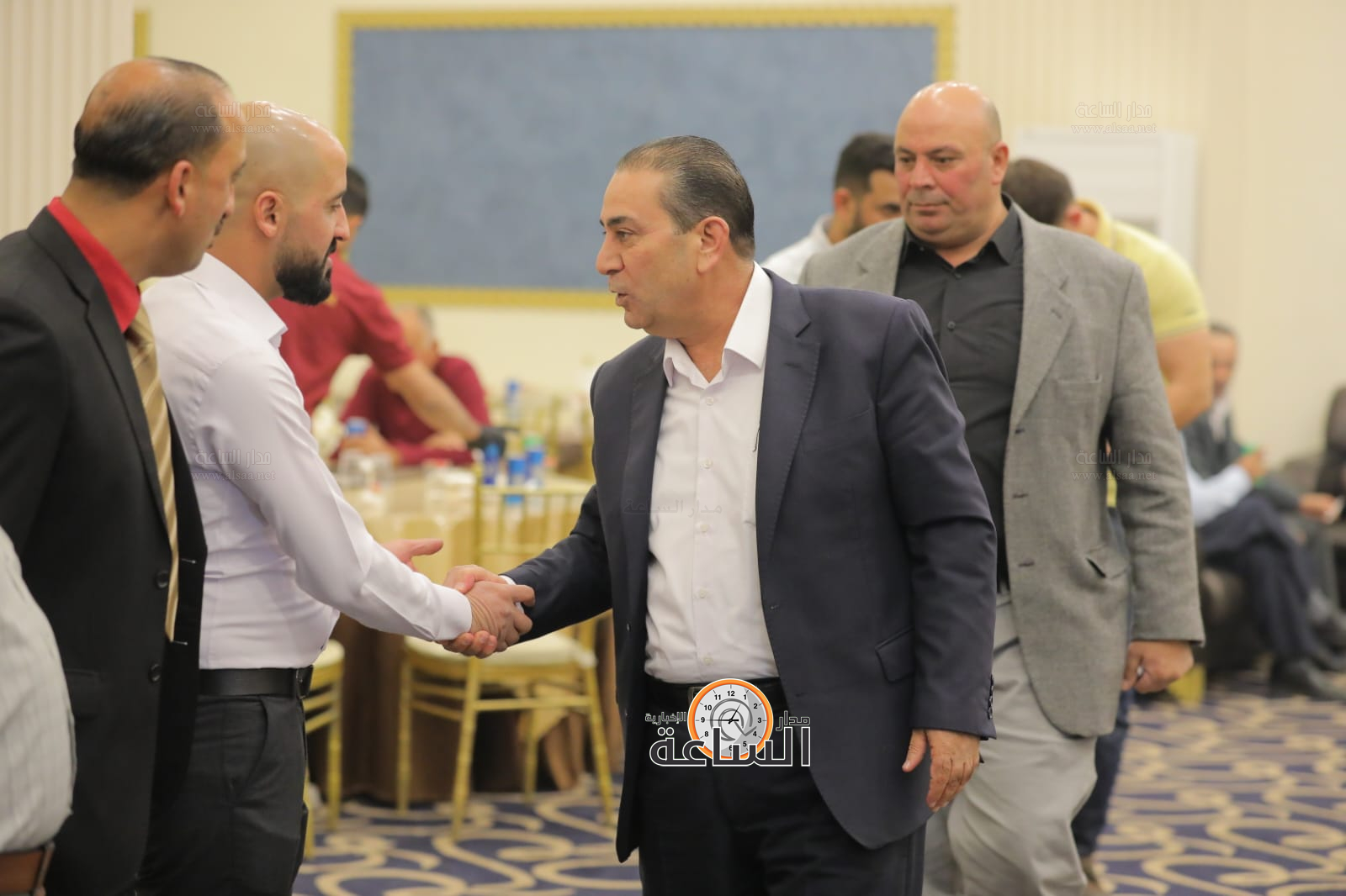 Madar Al-Saa Images 0.45065280788894957