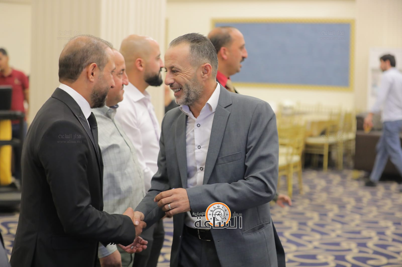 Madar Al-Saa Images 0.4347265361140271