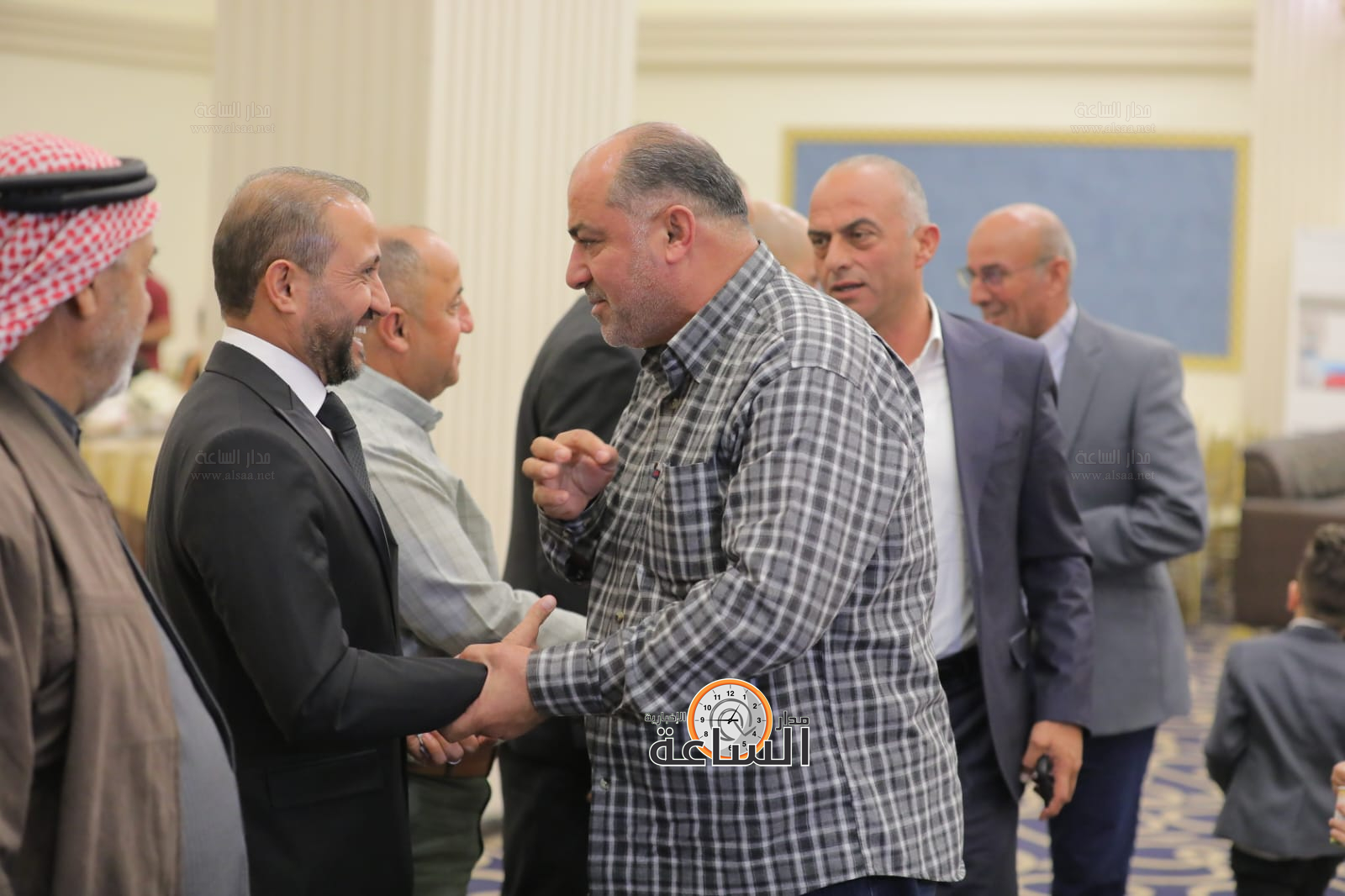 Madar Al-Saa Images 0.5475362746102197