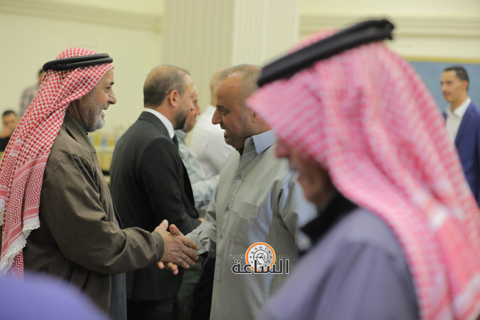 Madar Al-Saa Images 0.8126289310444677