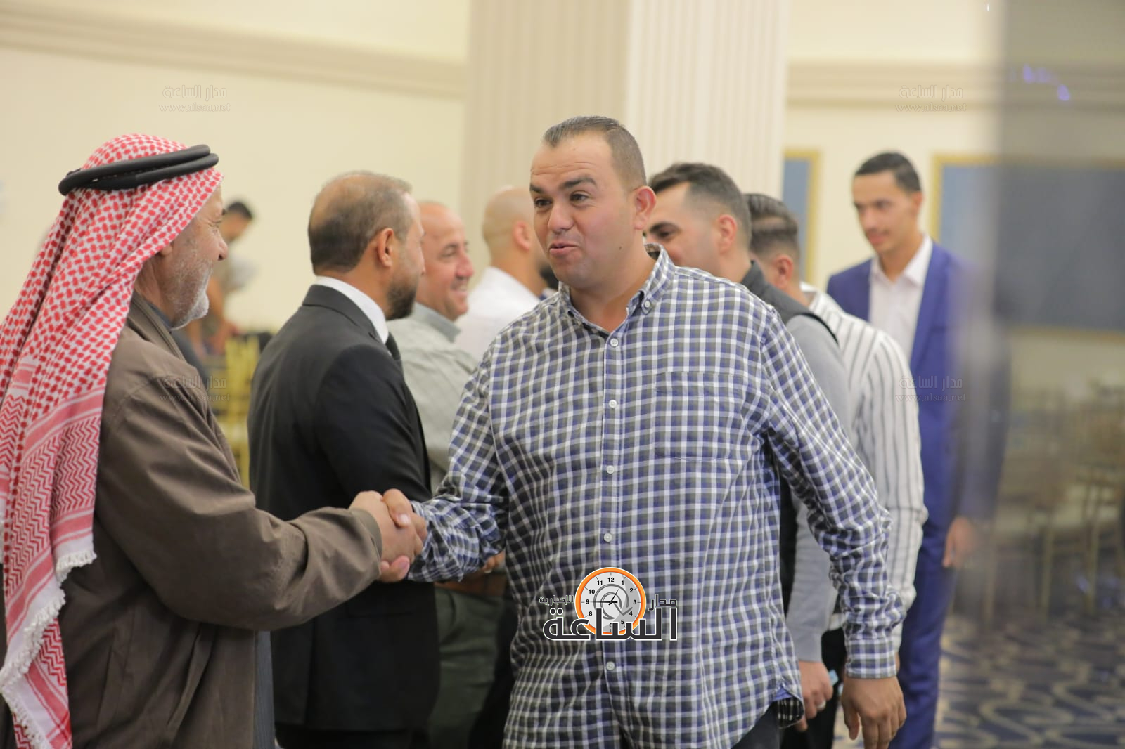 Madar Al-Saa Images 0.3262705014515541