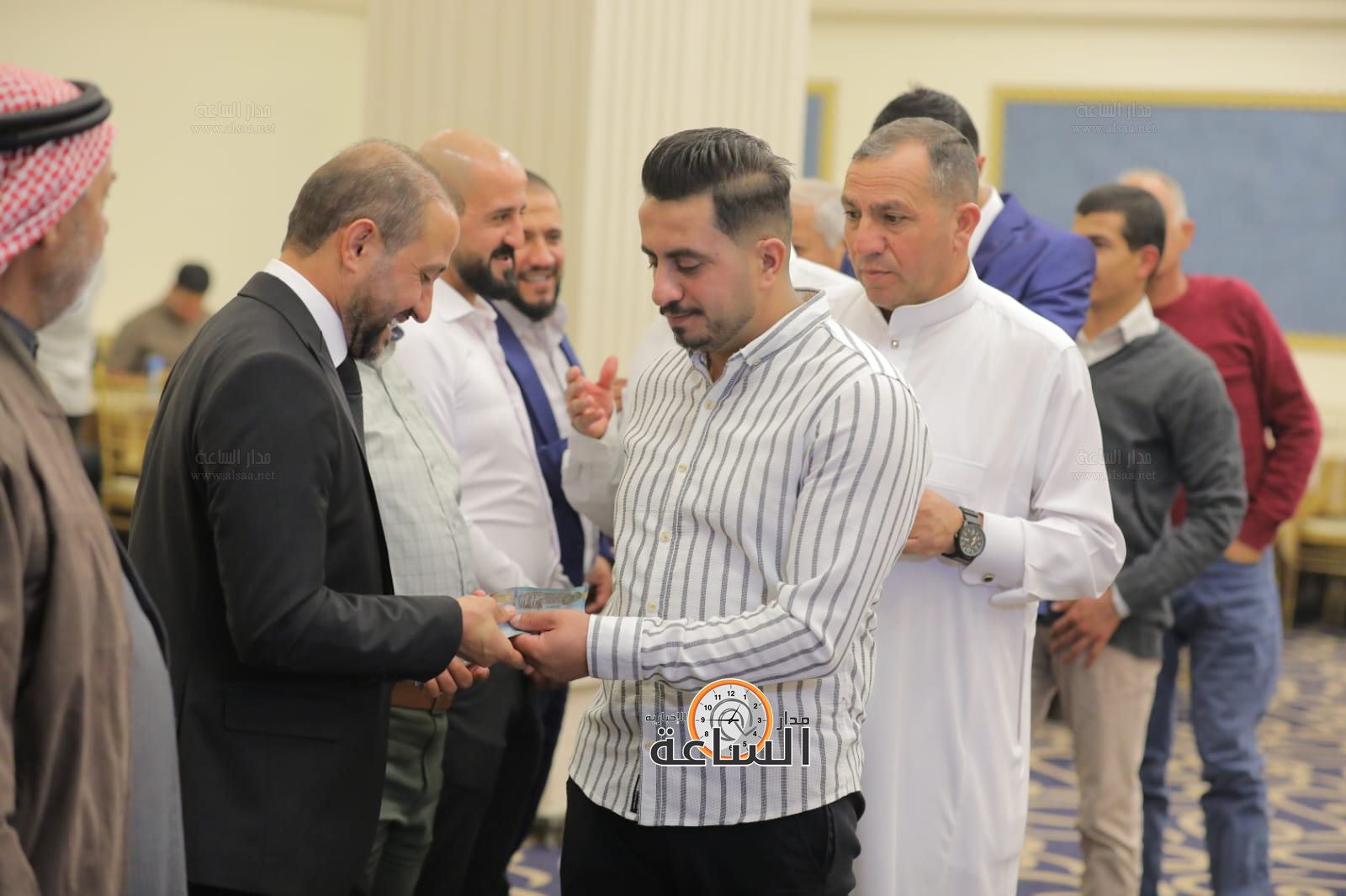 Madar Al-Saa Images 0.3255412433924034