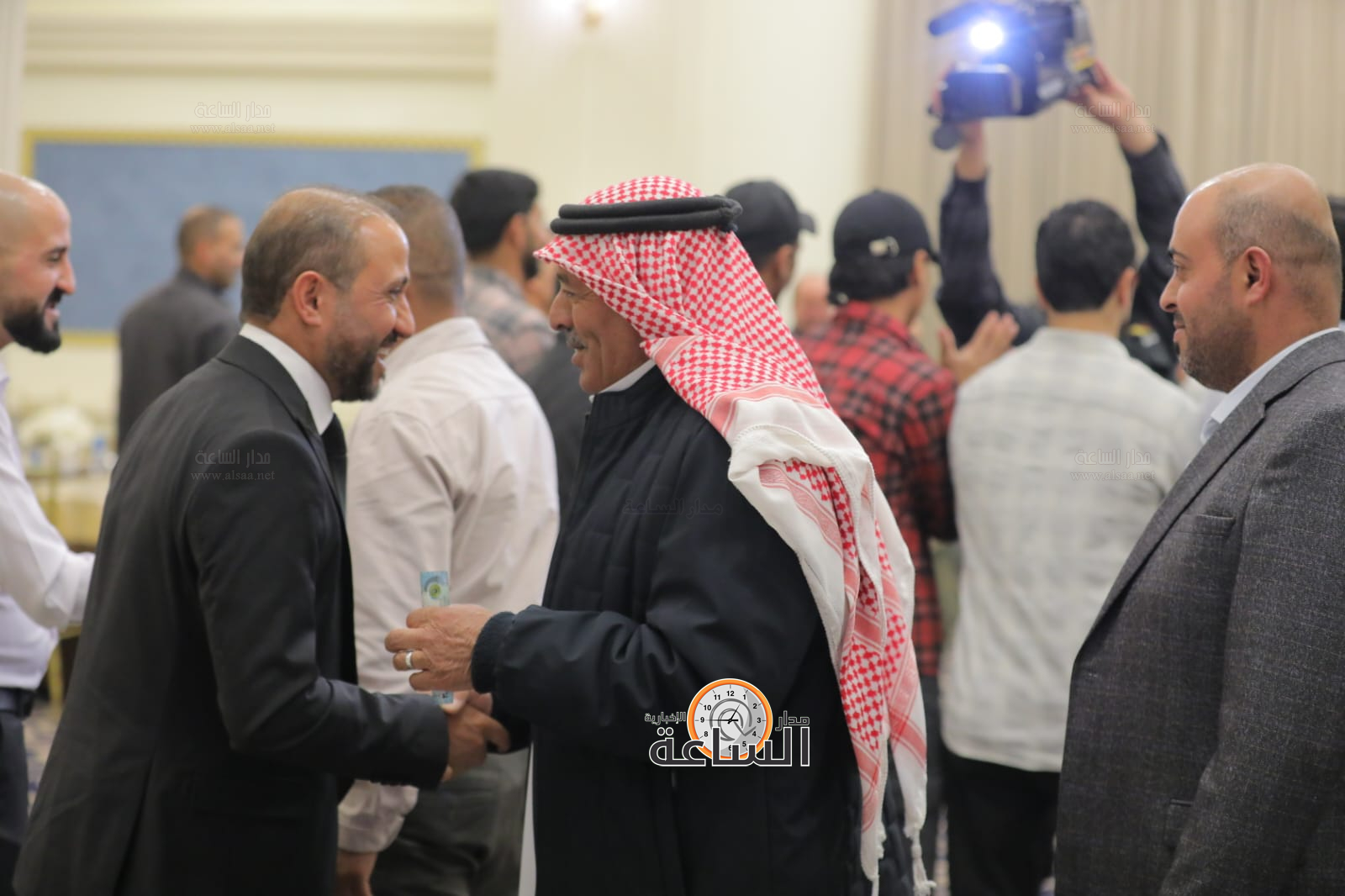 Madar Al-Saa Images 0.8266469495850022