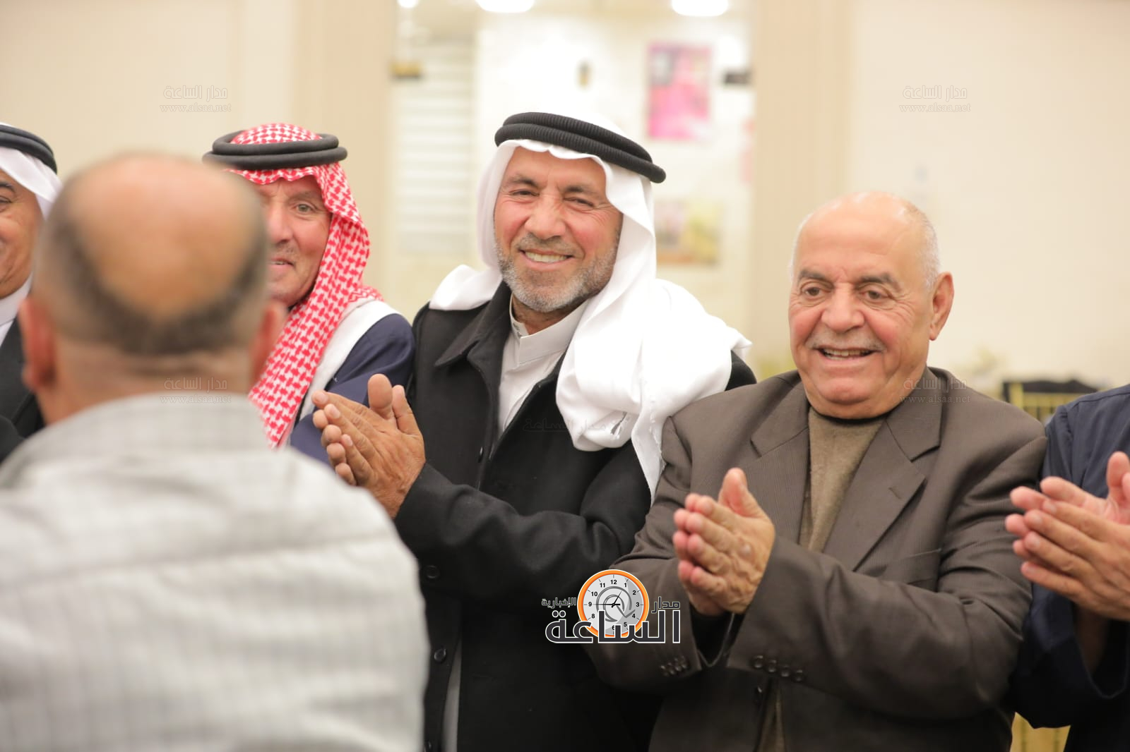 Madar Al-Saa Images 0.46126491170990636