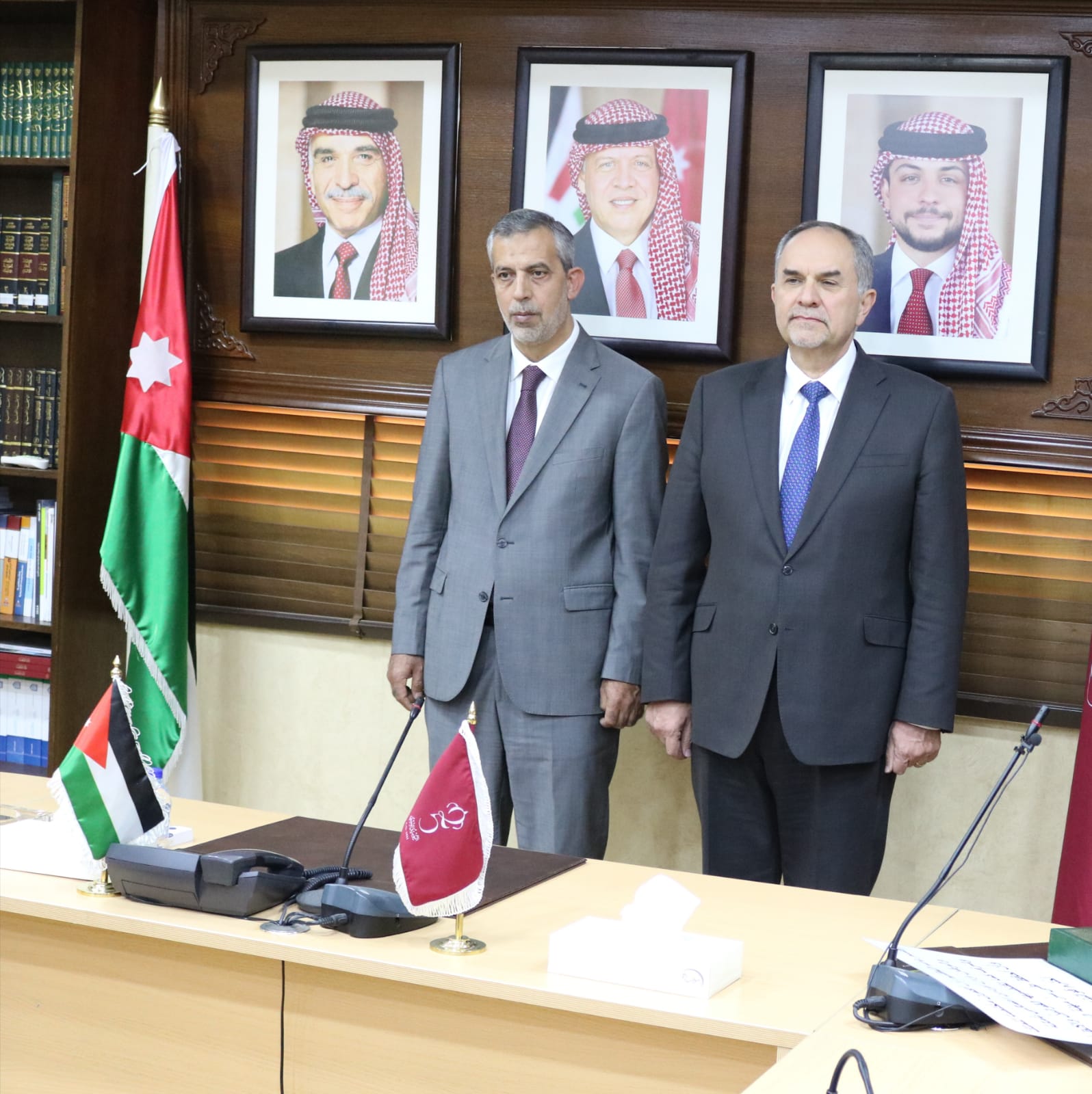 Madar Al-Saa Images 0.20351671123651527